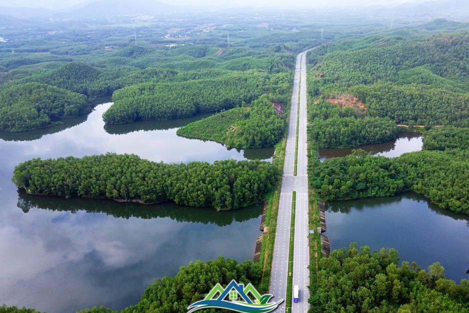Toàn cảnh phân khu đô thị Sườn đồi gắn với khu phi thuế quan Đà Nẵng Toàn cảnh phân khu đô thị Sườn đồi gắn với khu phi thuế quan Đà Nẵng