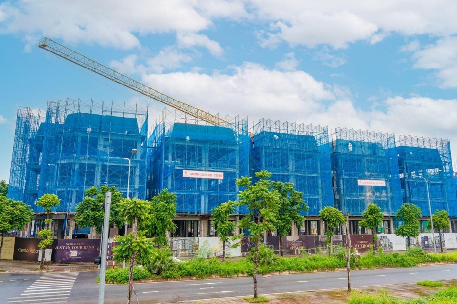 Toàn cảnh tiến độ ba dự án trọng điểm dòng thấp tầng Noble Palace của Sunshine Group tại Hà Nội Toàn cảnh tiến độ ba dự án trọng điểm dòng thấp tầng Noble Palace của Sunshine Group tại Hà Nội