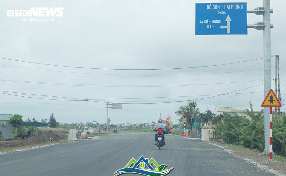 Toàn cảnh tuyến đường bộ ven biển Hưng Yên gần 5.000 tỷ đồng sắp cán đích Toàn cảnh tuyến đường bộ ven biển Hưng Yên gần 5.000 tỷ đồng sắp cán đích