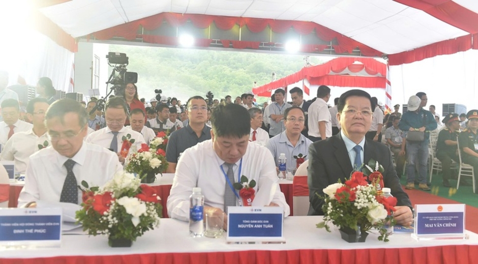 TỔNG THUẬT: Lễ khởi công, khánh thành 250 công trình tiêu biểu trên cả nước chào mừng Cách mạng tháng Tám và Quốc khánh 2/9 TỔNG THUẬT: Lễ khởi công, khánh thành 250 công trình tiêu biểu trên cả nước chào mừng Cách mạng tháng Tám và Quốc khánh 2/9