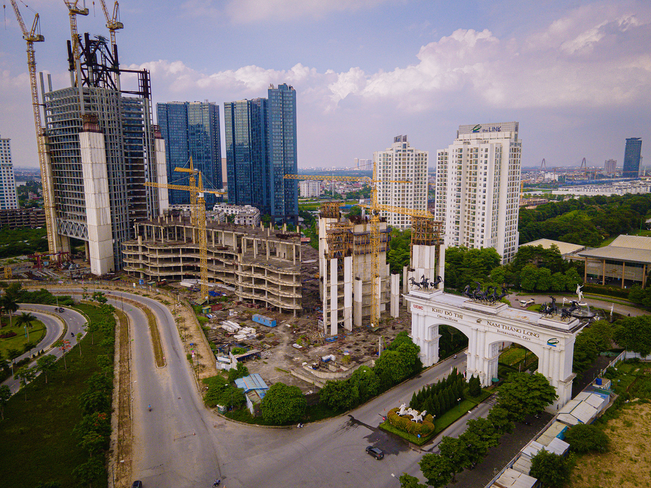 Top 6 tòa nhà cao nhất Việt Nam trong tương lai: Vingroup sẽ tự soán ngôi của Landmark 81, số một thuộc về BRG Top 6 tòa nhà cao nhất Việt Nam trong tương lai: Vingroup sẽ tự soán ngôi của Landmark 81, số một thuộc về BRG