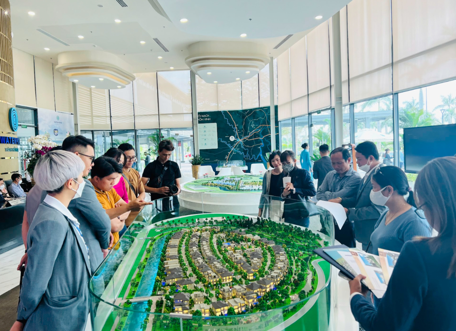 Trong vòng 1 tháng, khu vực này chiếm đến 96% lượng tiêu thụ sơ cấp, liên tục “vượt mặt” Tp.HCM về nguồn cung nhà phố - biệt thự Trong vòng 1 tháng, khu vực này chiếm đến 96% lượng tiêu thụ sơ cấp, liên tục “vượt mặt” Tp.HCM về nguồn cung nhà phố - biệt thự
