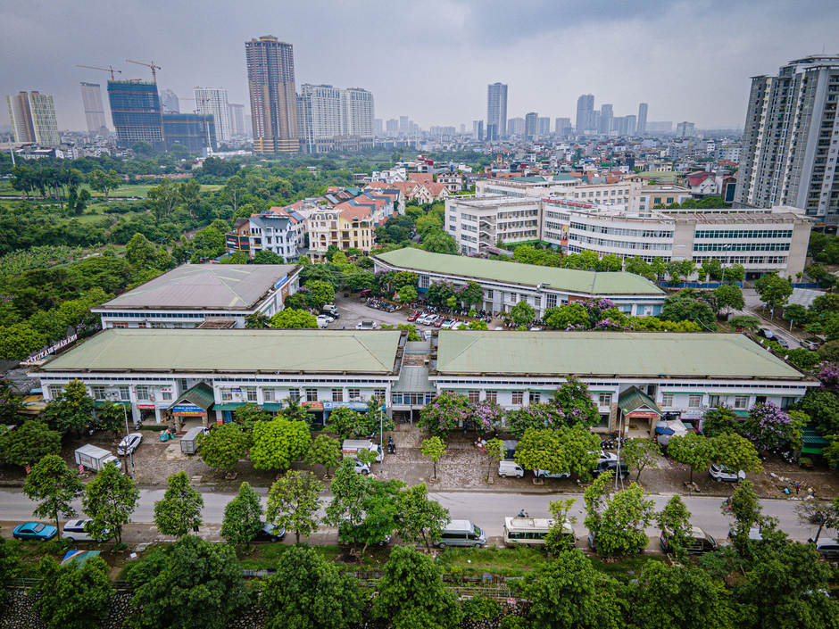 Trụ sở phường mới ở Hà Nội: Nơi tận dụng ký túc xá cũ, nơi là trụ sở quận hơn 400 tỷ vừa xây xong Trụ sở phường mới ở Hà Nội: Nơi tận dụng ký túc xá cũ, nơi là trụ sở quận hơn 400 tỷ vừa xây xong