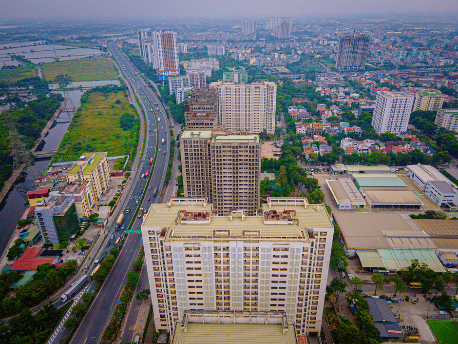Trụ sở phường mới ở Hà Nội: Nơi tận dụng ký túc xá cũ, nơi là trụ sở quận hơn 400 tỷ vừa xây xong Trụ sở phường mới ở Hà Nội: Nơi tận dụng ký túc xá cũ, nơi là trụ sở quận hơn 400 tỷ vừa xây xong