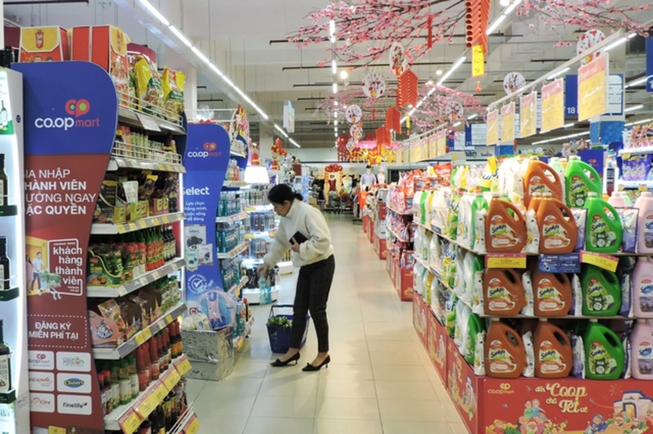 Từ một thị xã nhỏ bé, nghèo nàn, Từ một thị xã nhỏ bé, nghèo nàn,