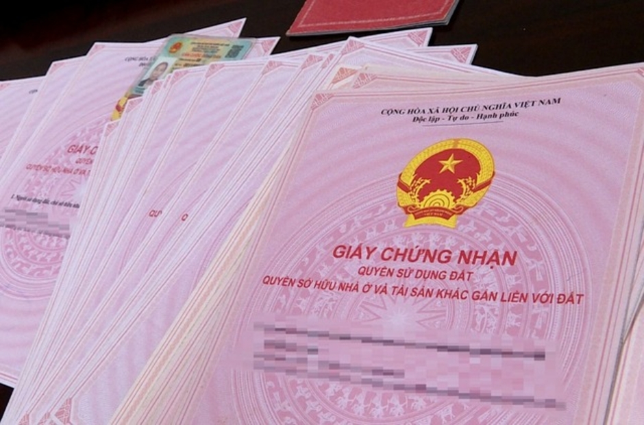 Từ ngày 1/7 tới đây, bỏ cấp huyện, chính quyền 2 cấp đi vào vận hành, làm sổ đỏ sẽ có thay đổi quan trọng Từ ngày 1/7 tới đây, bỏ cấp huyện, chính quyền 2 cấp đi vào vận hành, làm sổ đỏ sẽ có thay đổi quan trọng