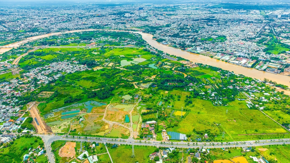 Từng bán nhà xã hội có giá đắt kỷ lục, Tập đoàn Him Lam bất ngờ cùng 5 chủ đầu tư rục rịch làm 7 dự án ở phía Nam Từng bán nhà xã hội có giá đắt kỷ lục, Tập đoàn Him Lam bất ngờ cùng 5 chủ đầu tư rục rịch làm 7 dự án ở phía Nam