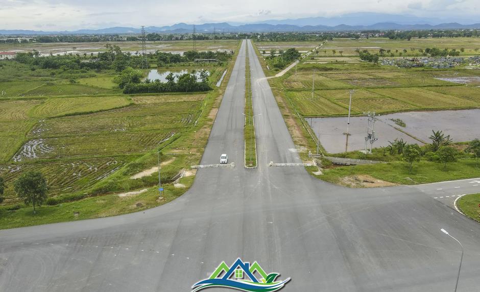 Tuyến đường 150 tỷ đồng ì ạch vì vướng đấu nối 2 đầu tuyến Tuyến đường 150 tỷ đồng ì ạch vì vướng đấu nối 2 đầu tuyến