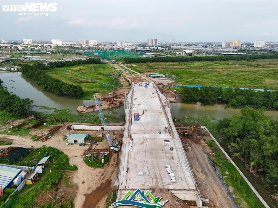 Tuyến đường Liên Phường sắp về đích, giảm áp lực giao thông khu Đông TP.HCM