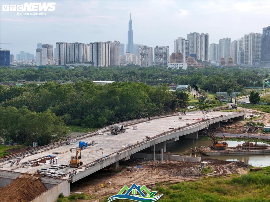 Tuyến đường Liên Phường sắp về đích, giảm áp lực giao thông khu Đông TP.HCM