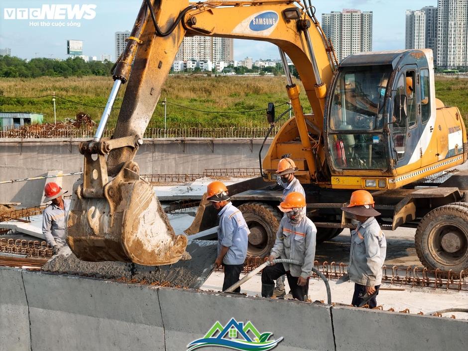 Tuyến đường Liên Phường sắp về đích, giảm áp lực giao thông khu Đông TP.HCM