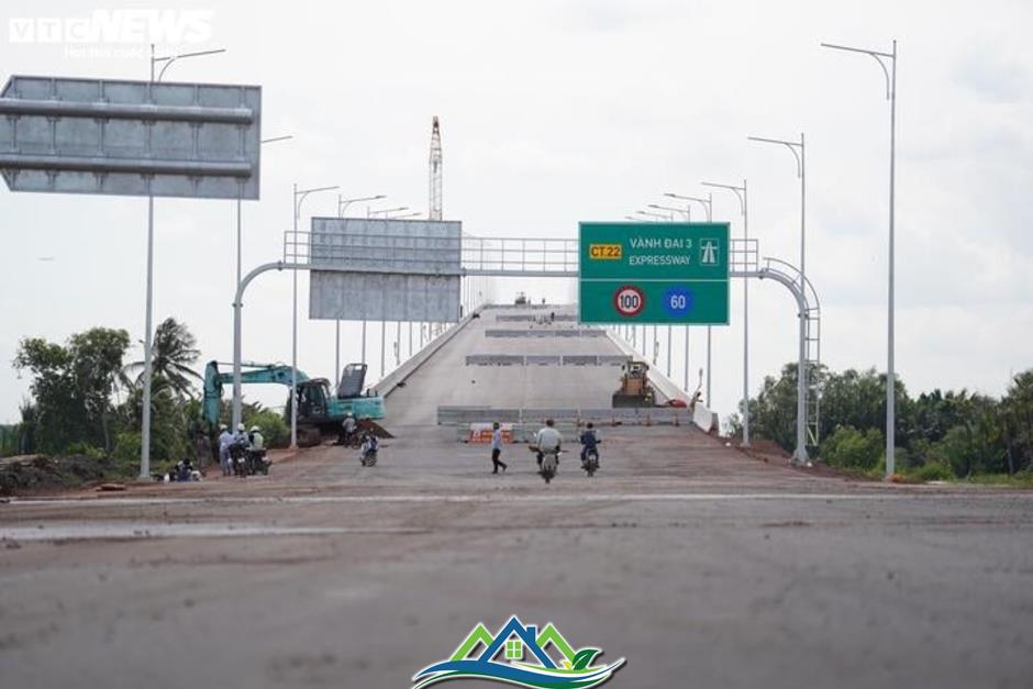 Vì sao cầu lớn nhất Vành đai 3 TP.HCM chưa đưa vào khai thác? Vì sao cầu lớn nhất Vành đai 3 TP.HCM chưa đưa vào khai thác?