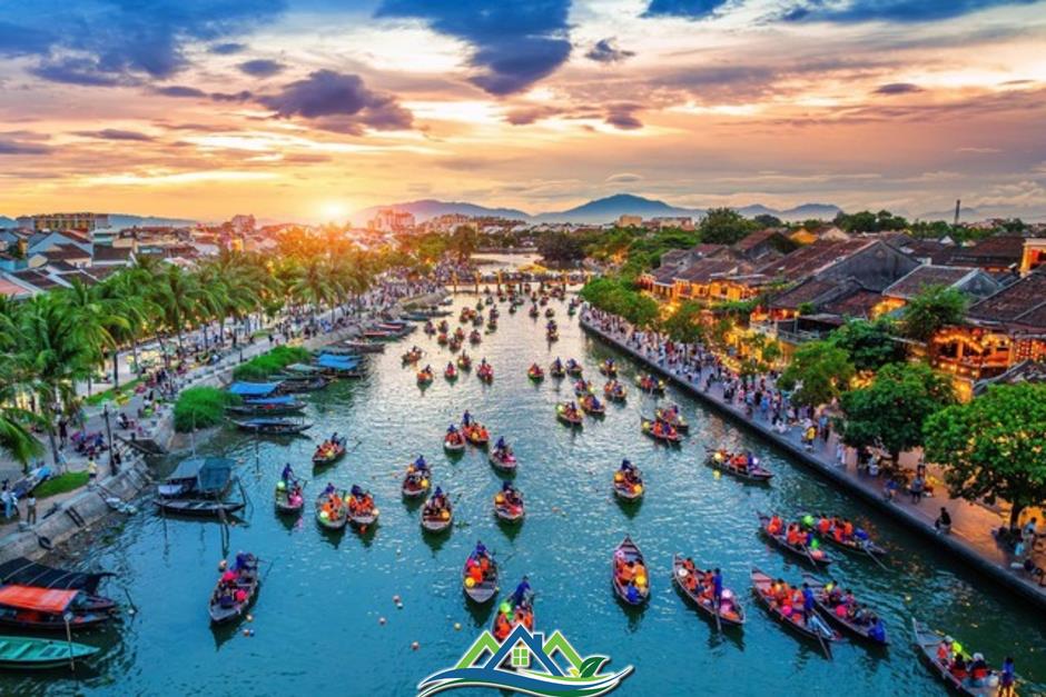 Vì sao khách quốc tế lại mê Hội An đến vậy? Vì sao khách quốc tế lại mê Hội An đến vậy?